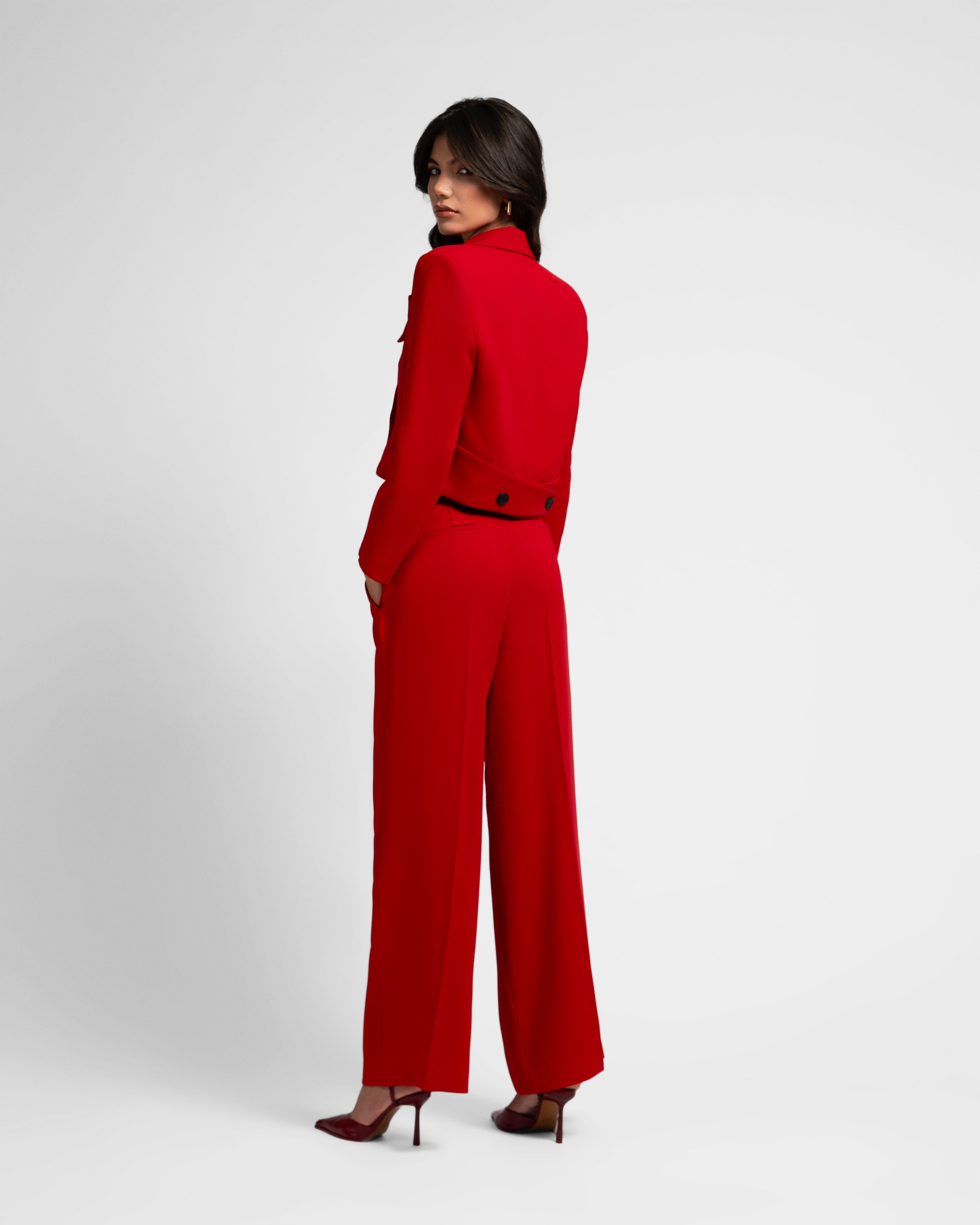 RUBY BOLD SUIT