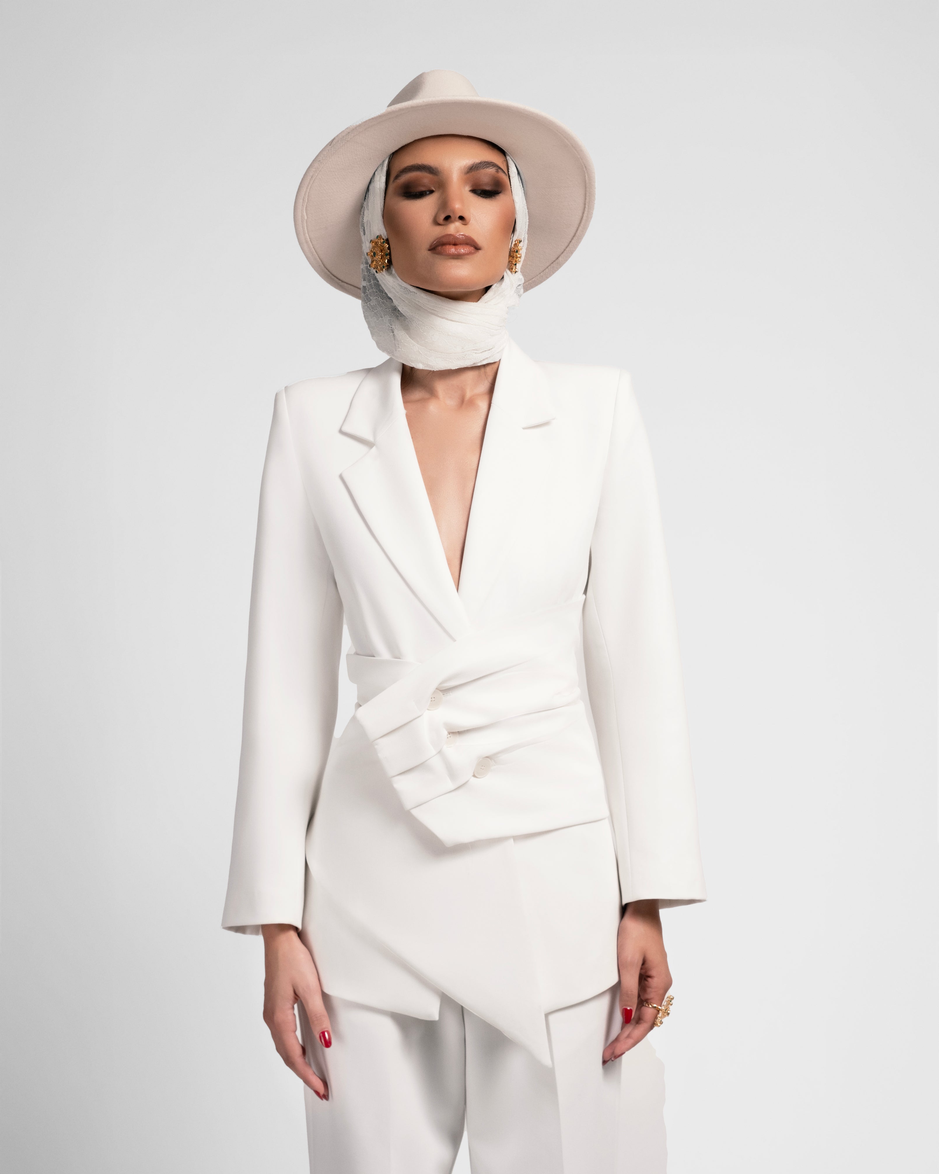 White empress suit