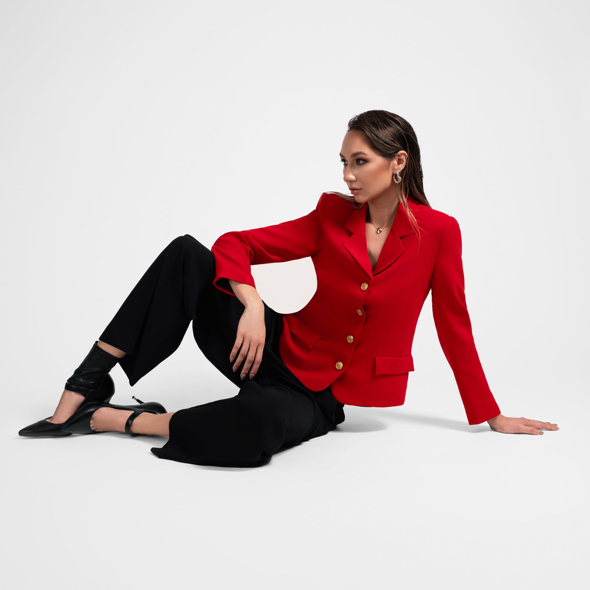 SCARLET STATEMENT BLAZER